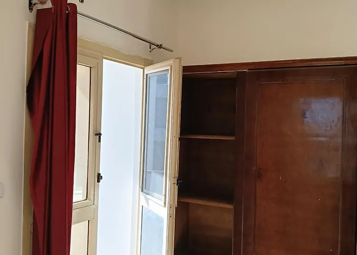 2 With Balcony * مرسى علم