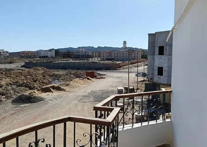 2 With Balcony *